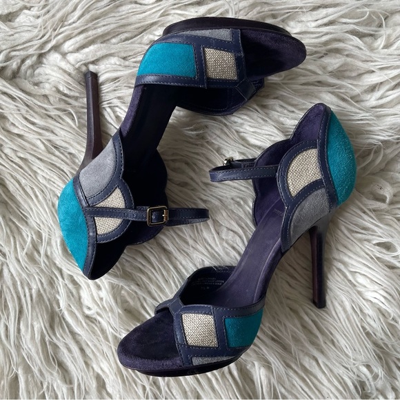 Tory Burch Color Block Mixed Media Blue Gray Suede Canvas Heeled Sandals Sz 7.5 - Picture 3 of 10